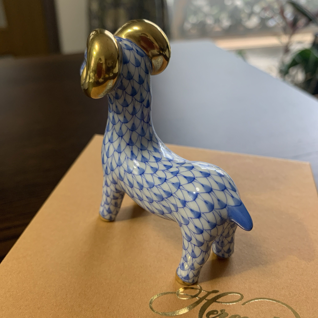 Herend - ☆お値下げ☆ヘレンド 干支ものがたり 羊 (ブルー)箱 Herend - ☆お値下げ☆ヘレンド 干支ものがたり 羊 (ブルー)箱