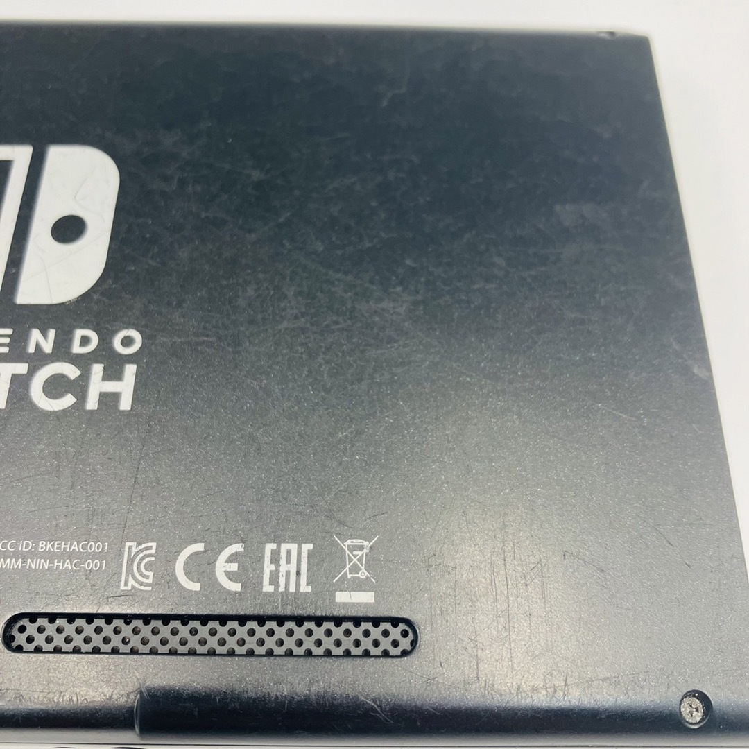 Nintendo Switch(ニンテンドースイッチ)の【良品】Nintendo Switch 本体 HAC-001 2018 スイッチ エンタメ/ホビーのゲームソフト/ゲーム機本体(家庭用ゲーム機本体)の商品写真