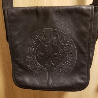 クロムハーツ(Chrome Hearts)のクロムハーツメッセンジャーバック（希少激レアホースシュー）ショルダーバッグカバン(ショルダーバッグ)