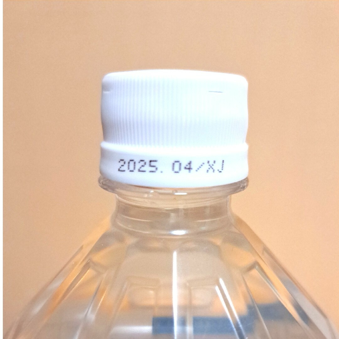 シリカ水　天然水　2L6本　シリカ85mg/L霧島湧水　飲むシリカ　のむシリカ 食品/飲料/酒の飲料(ミネラルウォーター)の商品写真