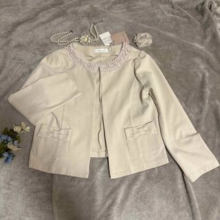 新品タグ付　couture broach アイボリー　40/L 春物　ワールド