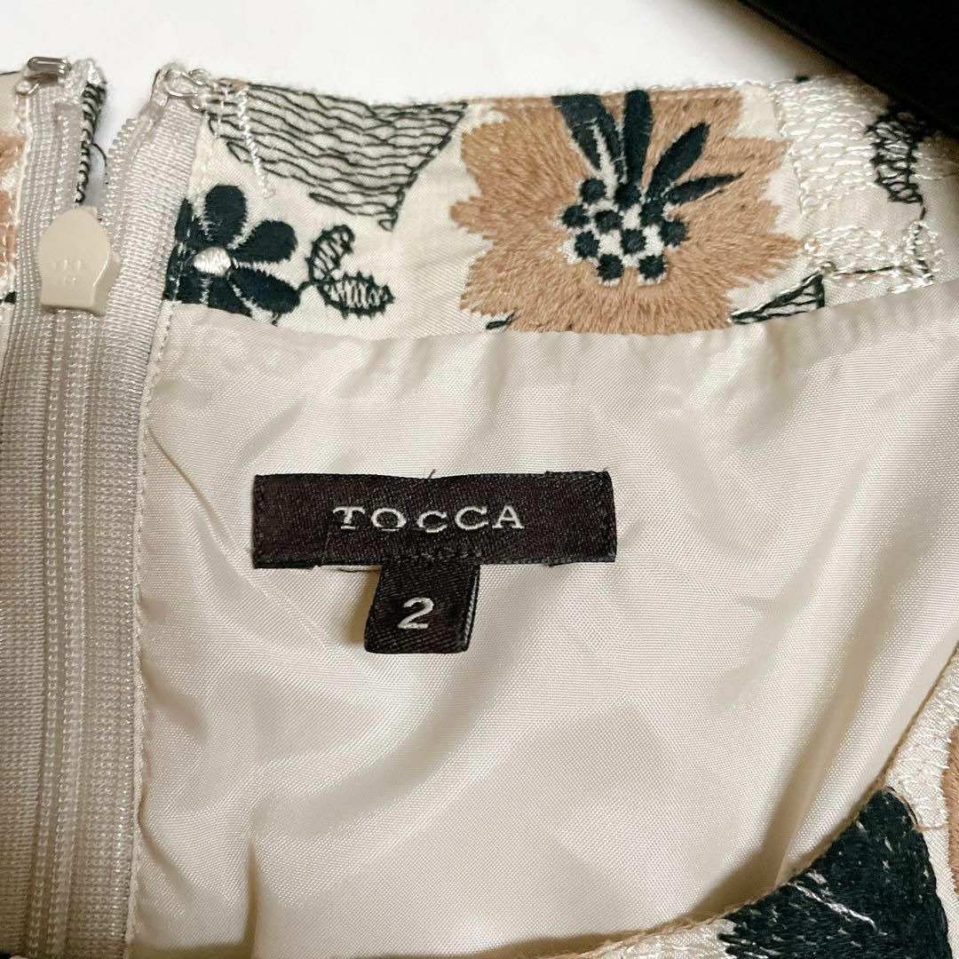 TOCCA(トッカ)の美品꧁TOCCA ꧂豪華花刺繍　ワンピース　バルーン　サイズ2 日本製　Aライン レディースのワンピース(ひざ丈ワンピース)の商品写真