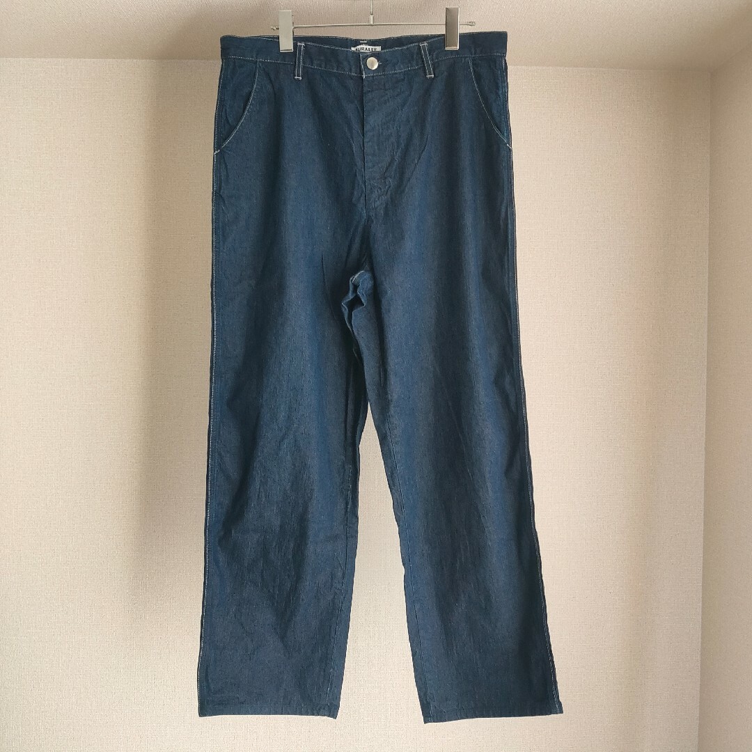 AURALEE(オーラリー)のAURALEE HARD TWIST LIGHT DENIM PANTS メンズのパンツ(デニム/ジーンズ)の商品写真