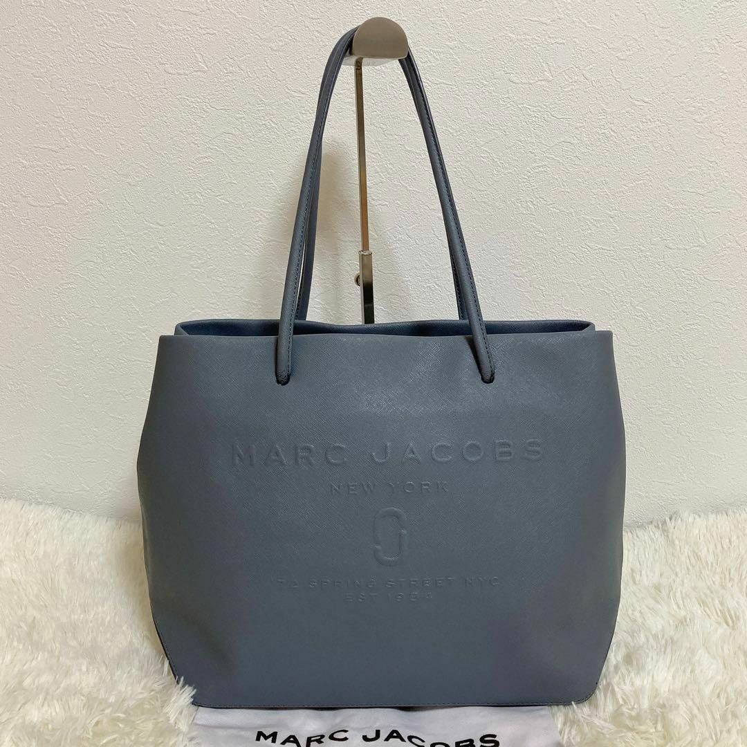 MARC JACOBS(マークジェイコブス)の美品 マークジェイコブス トートバッグ A4収納 デカ ロゴ レザー ブルー レディースのバッグ(トートバッグ)の商品写真