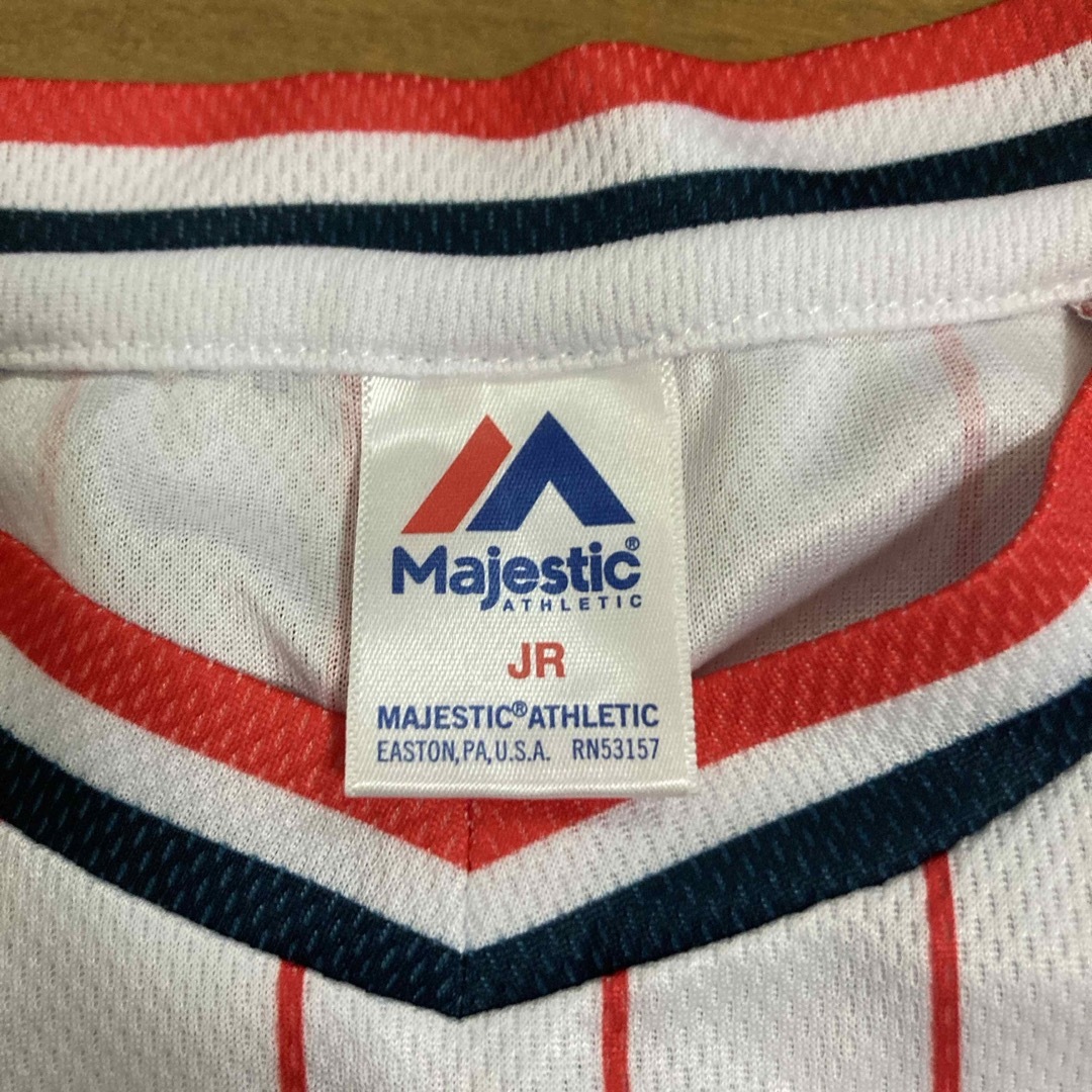 Majestic(マジェスティック)のネーム&ナンバーTシャツ　ジュニアサイズヤクルト　村上 スポーツ/アウトドアの野球(応援グッズ)の商品写真