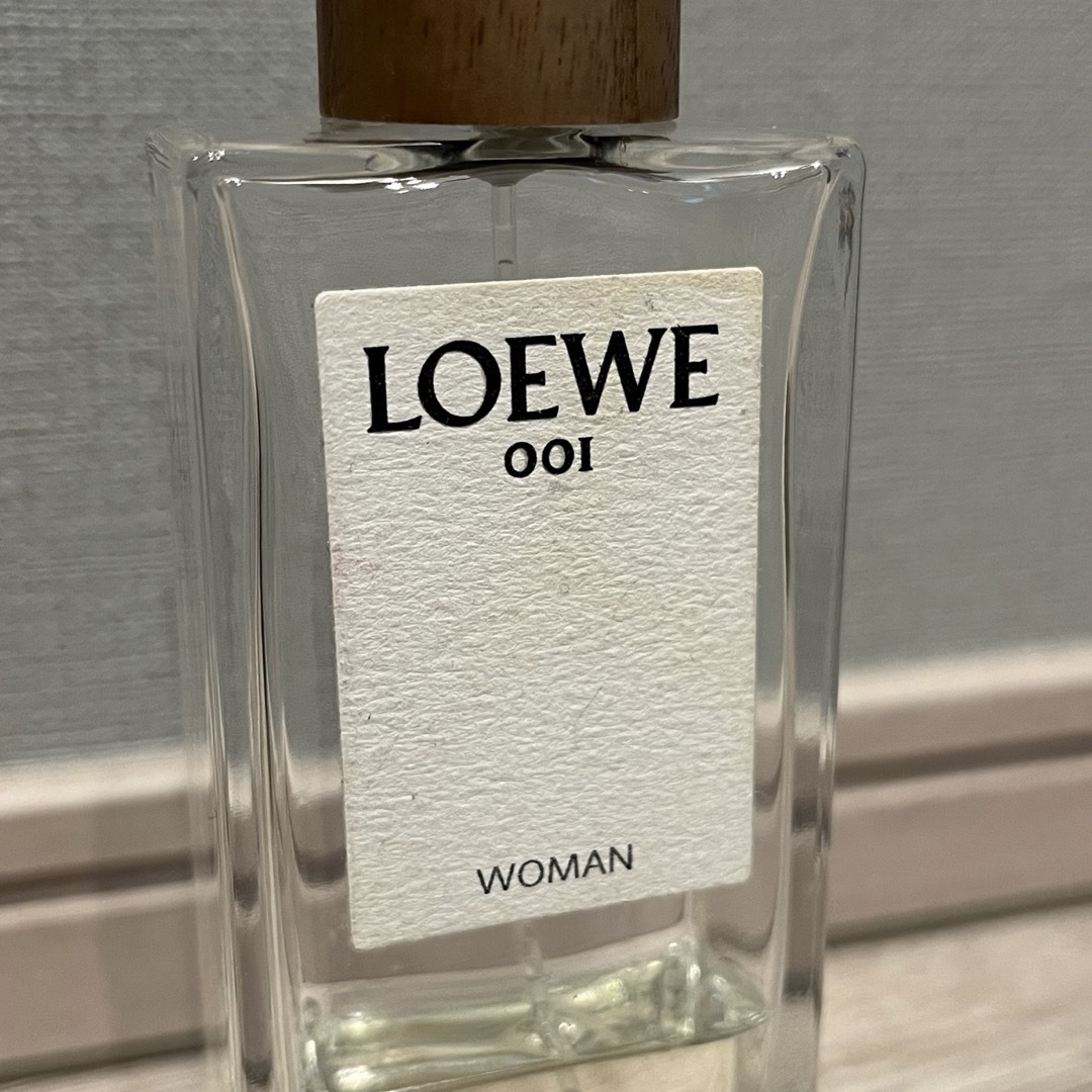 LOEWE(ロエベ)のLOEWE 001 WOMAN コスメ/美容の香水(ユニセックス)の商品写真