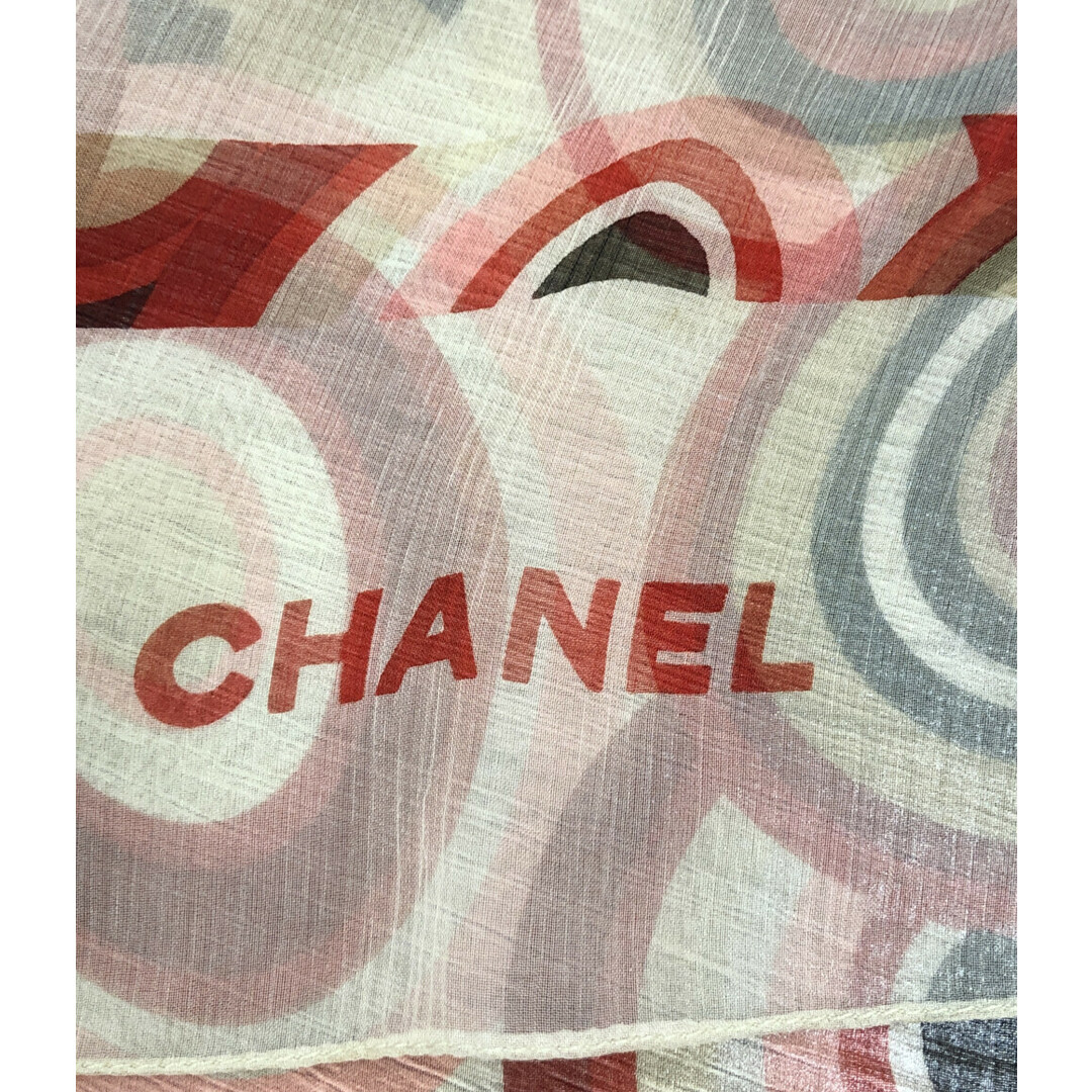 CHANEL(シャネル)の美品 シャネル シアーストール シルク100％ 幾何学柄 レディース レディースのファッション小物(ストール/パシュミナ)の商品写真