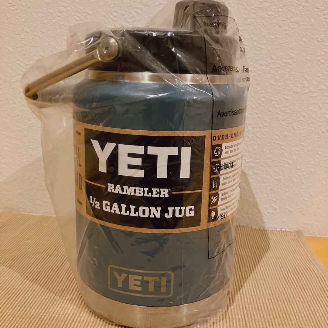 YETI - ☆ YETI Rambler ハーフガロンジャグ ノルディックブルー YETI - ☆ YETI Rambler ハーフガロンジャグ ノルディックブルー