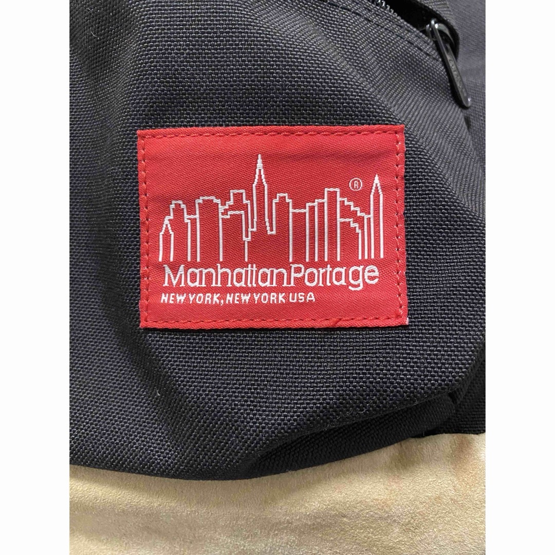 Manhattan Portage(マンハッタンポーテージ)のマンハッタンポーテージ黒スウェード美品 レディースのバッグ(ショルダーバッグ)の商品写真