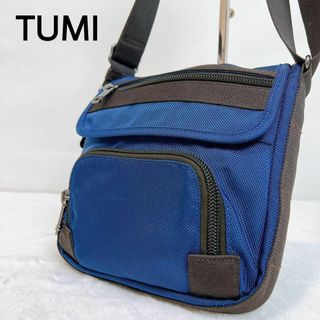 トゥミ(TUMI)の《極美品》TUMI トゥミ ショルダーバック メッセンジャーバック ナイロン 青(ショルダーバッグ)