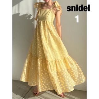 スナイデル(SNIDEL)のスナイデル snidel 肩リボンジャガードキャミワンピース イエロー　1★新品(ロングワンピース/マキシワンピース)