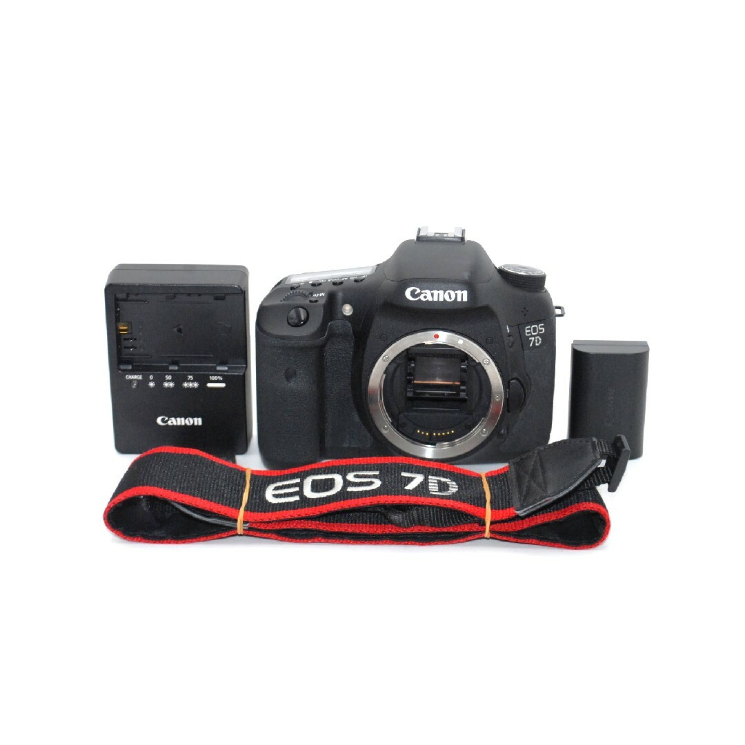 Canon - APS-C一眼レフカメラの最上位機種♪Canon 7D ボディ♪の通販