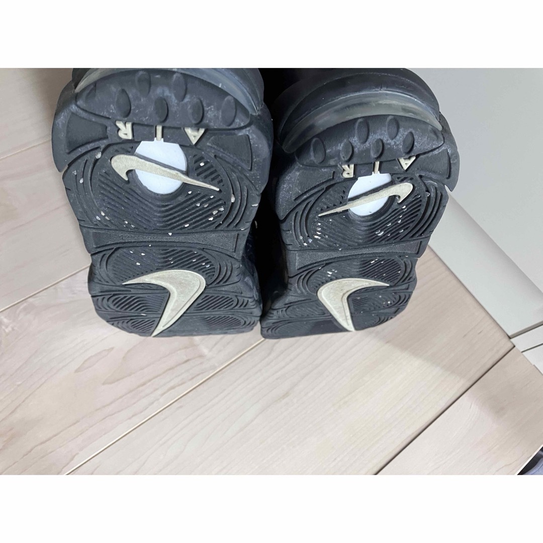 NIKE(ナイキ)のNIKEエアモアマネー メンズの靴/シューズ(スニーカー)の商品写真