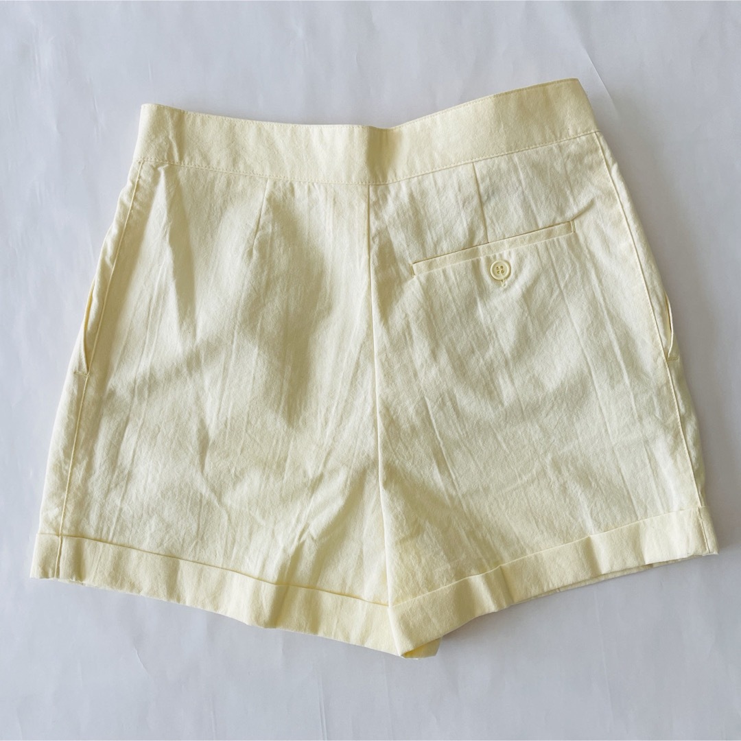 ショートパンツ 古着 黄色 レモンイエロー ベルト 【L】 レディースのパンツ(ショートパンツ)の商品写真