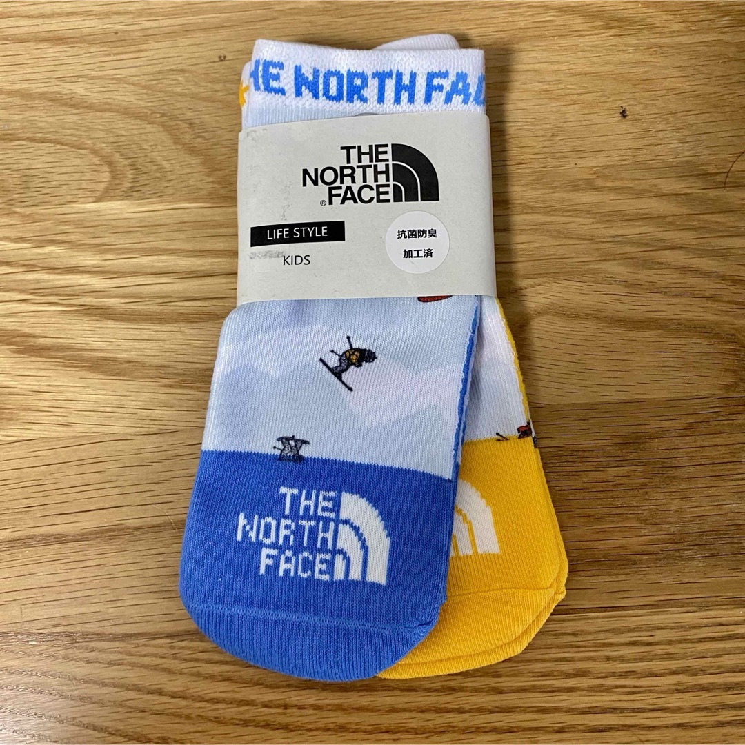 THE NORTH FACE(ザノースフェイス)の新品未使用　ノースフェイス キッズ　ソックス  2足 16-18cm  キッズ/ベビー/マタニティのこども用ファッション小物(靴下/タイツ)の商品写真