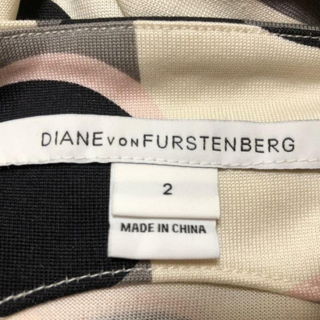 DIANE von FURSTENBERG(ダイアンフォンファステンバーグ)のDIANE VON FURSTENBERG(DVF)(ダイアン・フォン・ファステンバーグ) ワンピース サイズ2 S レディース - アイボリー×黒×マルチ ノースリーブ/ひざ丈/ドット柄 レディースのワンピース(その他)の商品写真