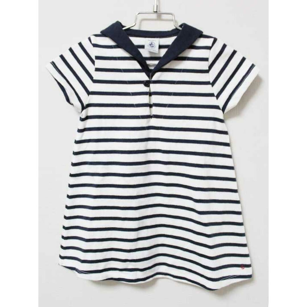 PETIT BATEAU(プチバトー)の《プチバトー/PETIT BATEAU》95cm 半袖ワンピース 白×紺 '21年製【中古】子供服 キッズ kids 女の子 夏 035032 onepi キッズ/ベビー/マタニティのキッズ服女の子用(90cm~)(ワンピース)の商品写真