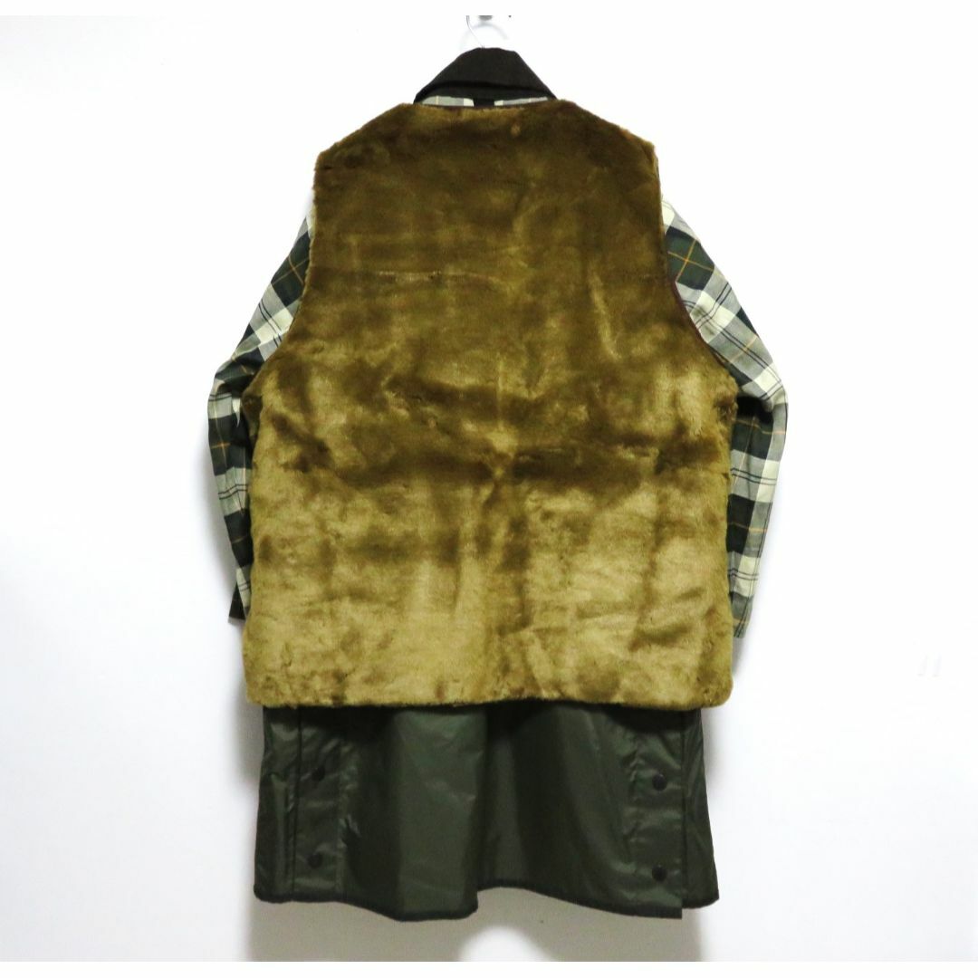 Barbour(バーブァー)のBarbour YOKE JS 6WAY INSIDEOUT BURGHLEY レディースのジャケット/アウター(その他)の商品写真