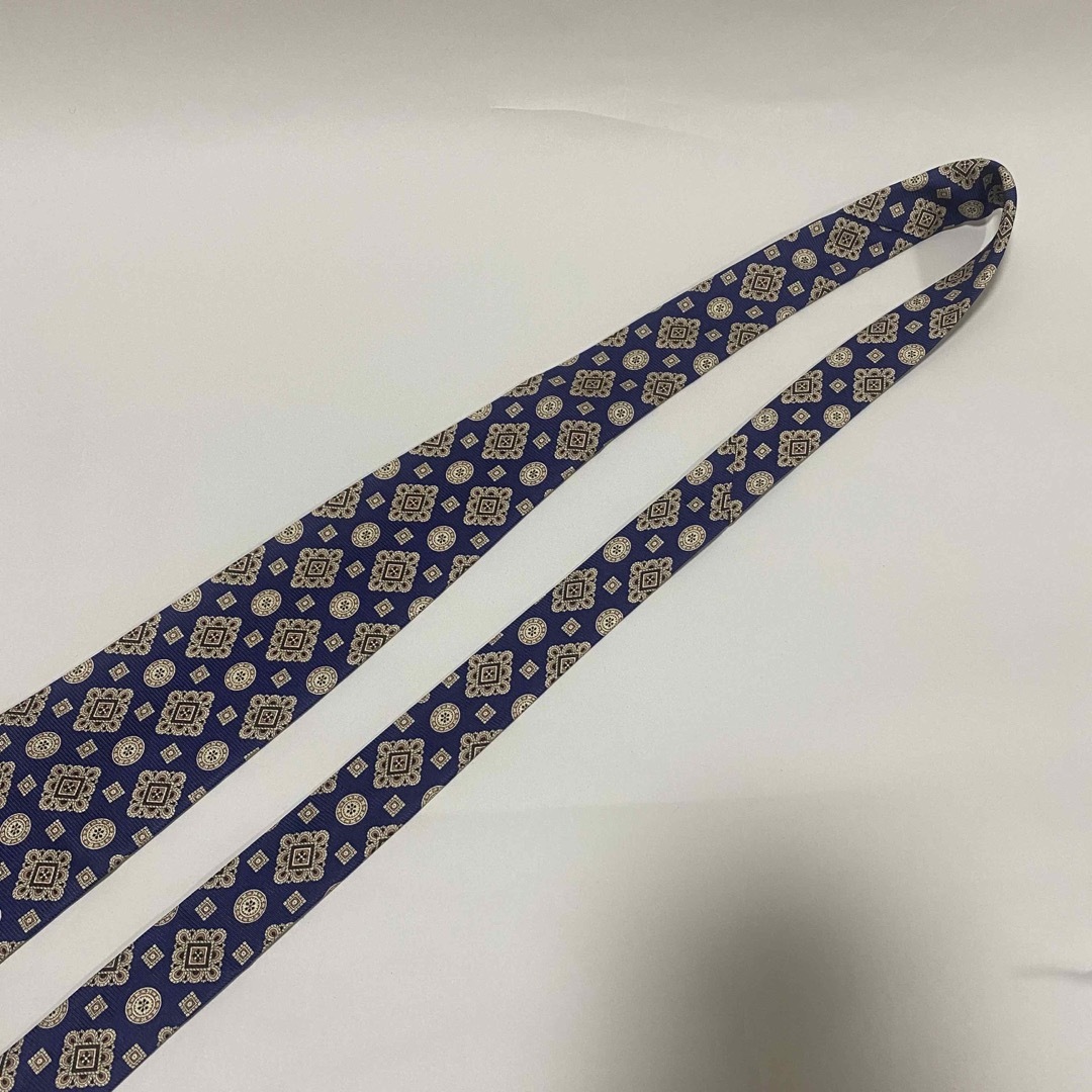 LONGCHAMP(ロンシャン)のLONGCHAMP ロンシャン  シルク 絹 イタリア製  ネクタイ メンズのファッション小物(ネクタイ)の商品写真