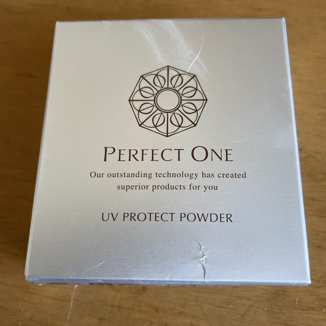 PERFECT ONE(パーフェクトワン)のパーフェクトワン SPUVプロテクトパウダーa レフィル 11g コスメ/美容のボディケア(ボディローション/ミルク)の商品写真