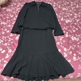 マンゴ(MANGO)のスペインMANGOマンゴー☆ジャケットスカートスーツ黒フォーマル入学卒業式(スーツ)
