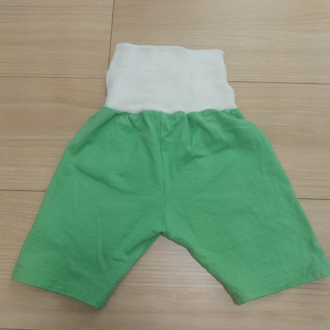 西松屋(ニシマツヤ)のパジャマ　半袖　80 キッズ/ベビー/マタニティのキッズ服男の子用(90cm~)(パジャマ)の商品写真