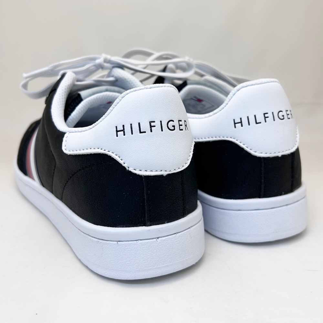 TOMMY HILFIGER(トミーヒルフィガー)の新品 トミーヒルフィガー スニーカー LIMMY ブラック 25.5cm メンズの靴/シューズ(スニーカー)の商品写真