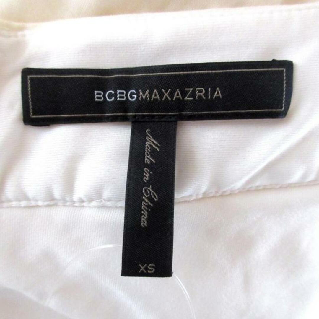 BCBGMAXAZRIA(ビーシービージーマックスアズリア)のBCBGMAXAZRIA(ビーシービージーマックスアズリア) ワンピース サイズXS レディース - アイボリー ホルターネックワンピ/ミニ レディースのワンピース(その他)の商品写真