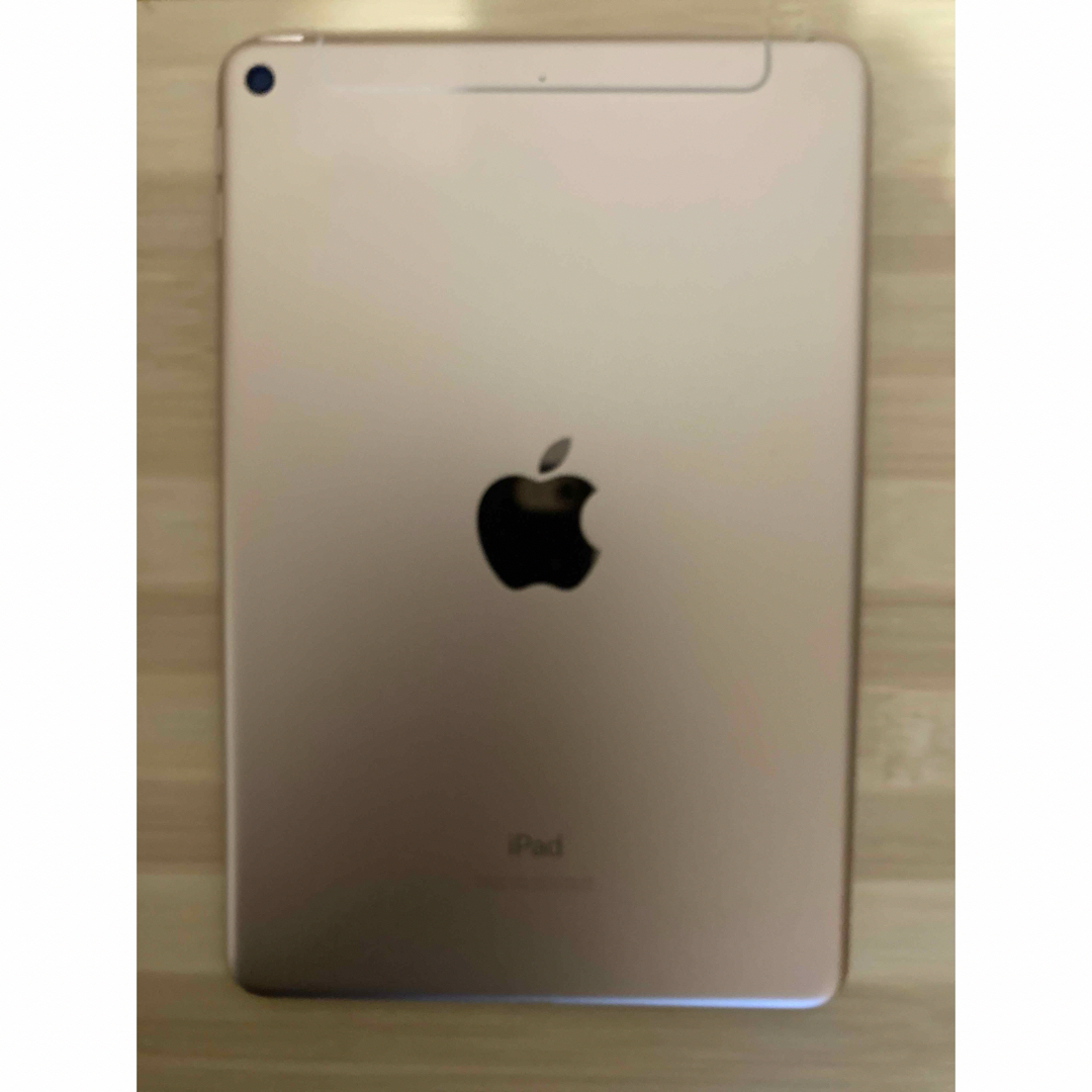 iPad(アイパッド)のApple iPad mini 第5世代2019 Cellular 64G  スマホ/家電/カメラのPC/タブレット(タブレット)の商品写真