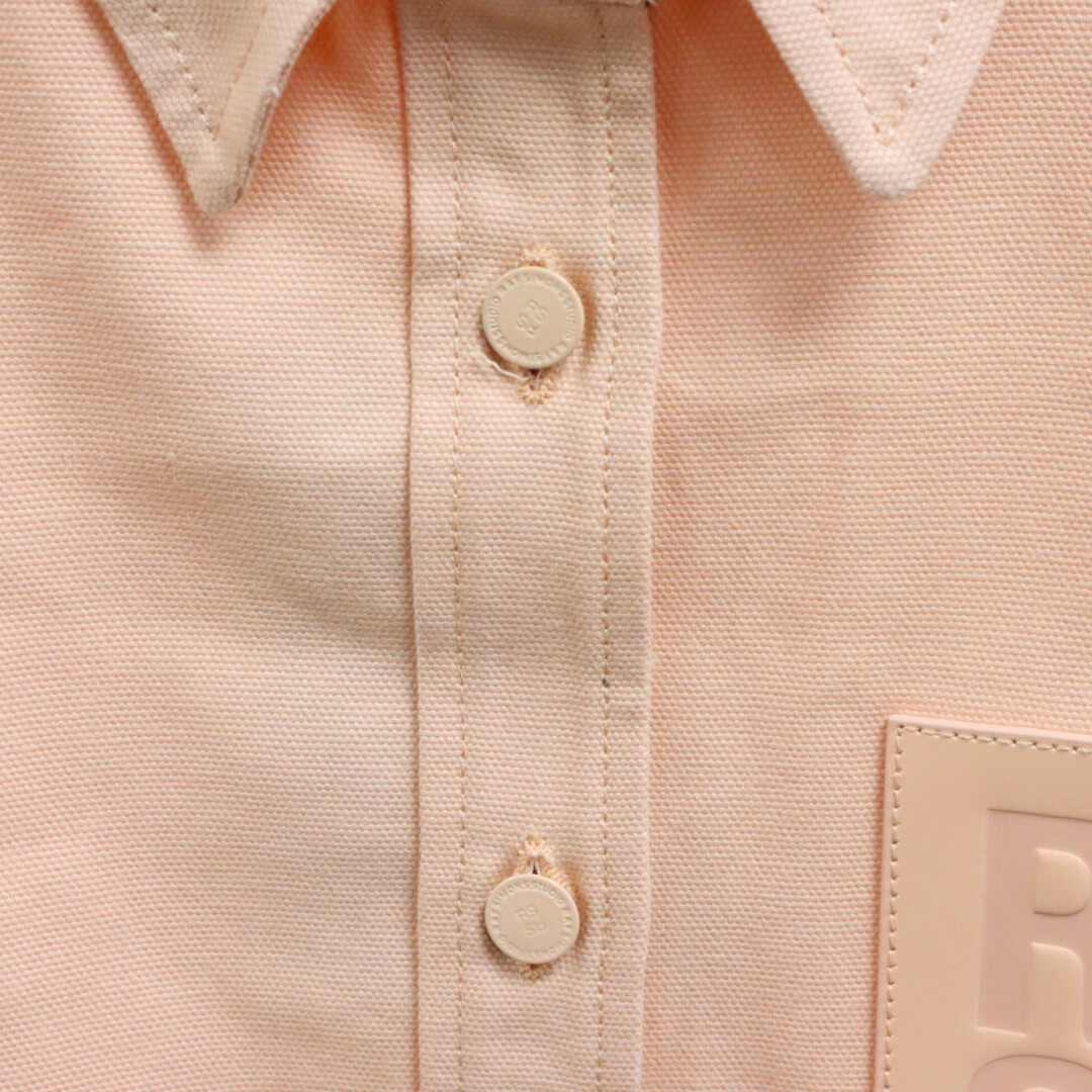 RAF SIMONS(ラフシモンズ)のRAF SIMONS ラフシモンズ 23SS logo-patch long-sleeve shirt ロゴパッチ付き ロングスリーブシャツ 長袖 ピンク 231-W242 メンズのトップス(シャツ)の商品写真