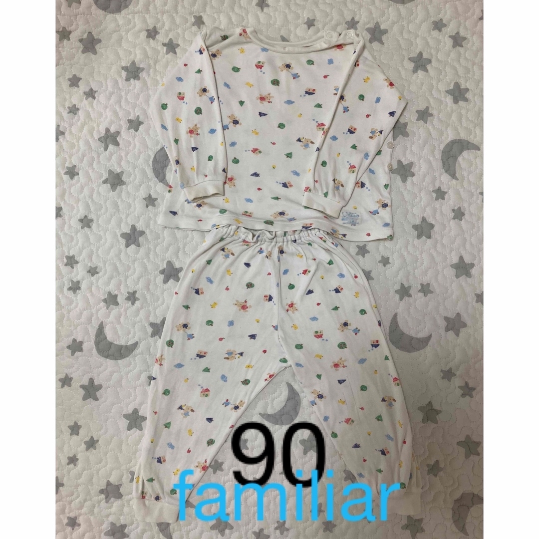 familiar(ファミリア)の90cm ファミリアパジャマ現行品 キッズ/ベビー/マタニティのキッズ服男の子用(90cm~)(パジャマ)の商品写真