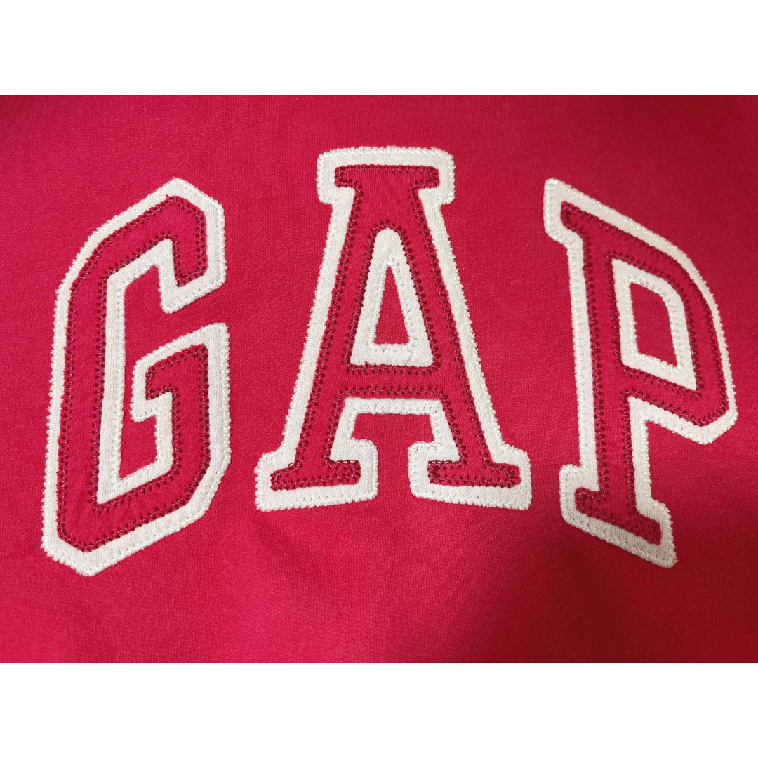 GAP(ギャップ)の美品　GAP　フード付きロゴパーカー レディースのトップス(パーカー)の商品写真