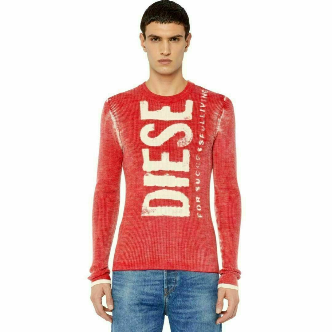 DIESEL(ディーゼル)のディーゼル ニットロゴ レッド K-Atullus-Round メンズのトップス(ニット/セーター)の商品写真