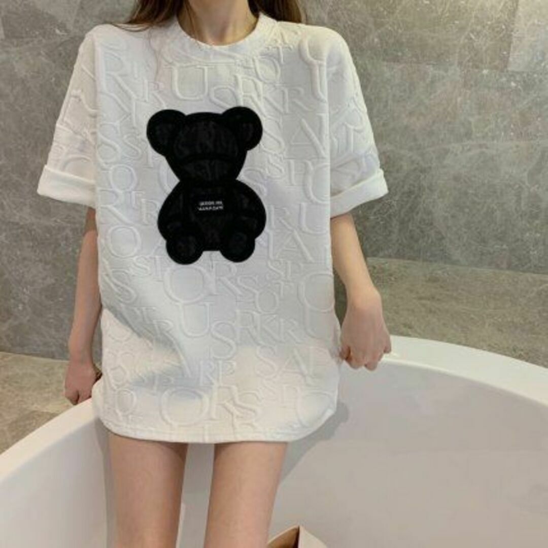 くま エンボス加工 韓国 レディース 半袖 Tシャツ レディースのトップス(Tシャツ(半袖/袖なし))の商品写真