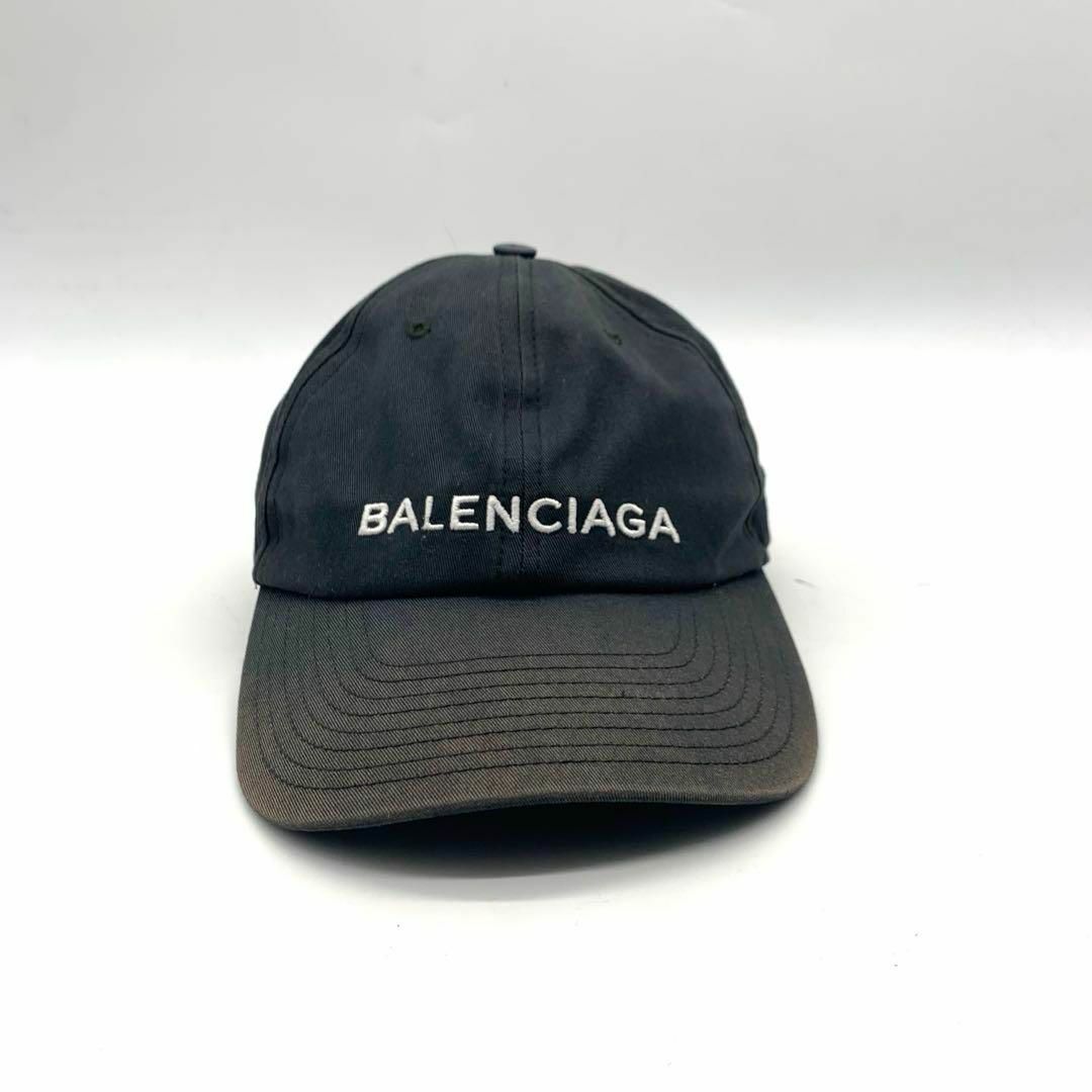 バレンシアガ キャップ 黒 ブラック 刺繍ロゴ | フリマアプリ ラクマ