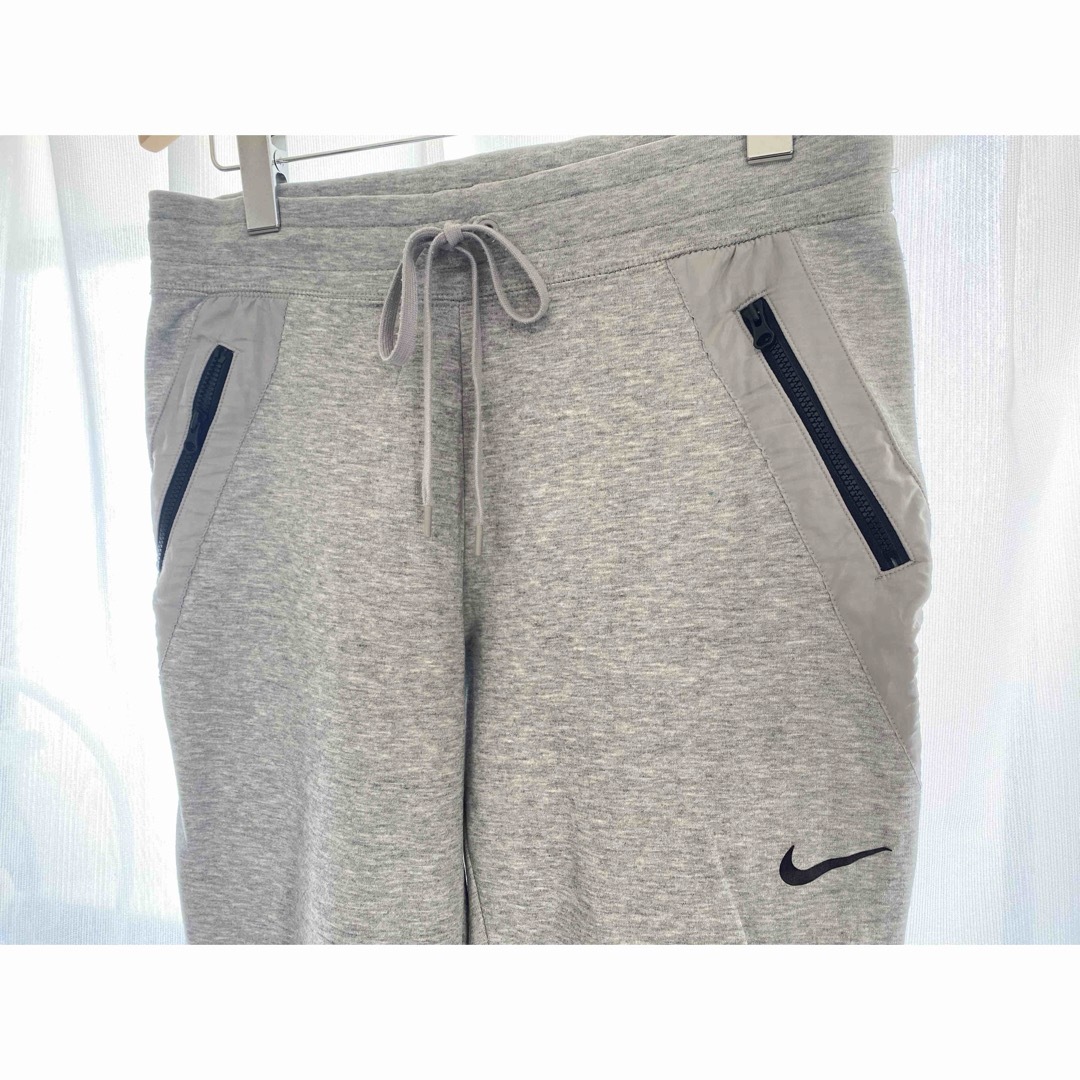 NIKE(ナイキ)のNIKE スウェットセットアップ レディースのトップス(トレーナー/スウェット)の商品写真