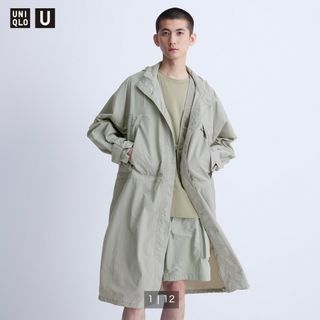 ユニクロ(UNIQLO)の新品 UNIQLO U ライトウェイトコートグレーLサイズ(ナイロンジャケット)