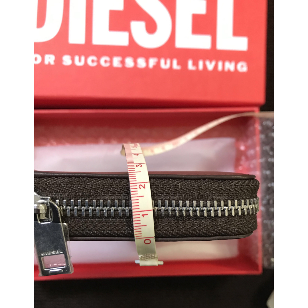 DIESEL(ディーゼル)のDIESEL 長財布（ブラウン） メンズのファッション小物(長財布)の商品写真