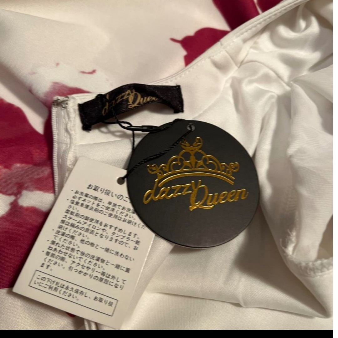 dazzy store(デイジーストア)の新品　dazzy Queen シフォン　花柄　ワンピース レディースのワンピース(ロングワンピース/マキシワンピース)の商品写真