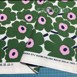 マリメッコ(marimekko)の廃番カラー マリメッコ 生地 ミニウニッコ グリーンピンク(生地/糸)