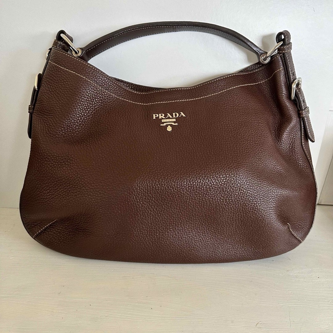 PRADA レディースバッグ (正規品)