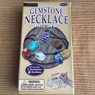 GEMSTONE NECKLACE(知育玩具)