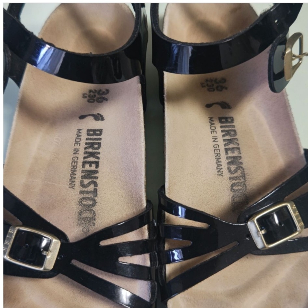 BIRKENSTOCK(ビルケンシュトック)のBIRKENSTOCK ビルケンシュトックサンダル バリ 黒 エナメル 36 レディースの靴/シューズ(サンダル)の商品写真