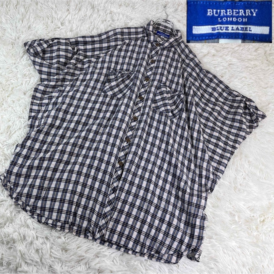 BURBERRY BLUE LABEL(バーバリーブルーレーベル)のBurberry バーバリー　チェックシャツ　ボレロ チェック柄ドルマンスリーブ レディースのトップス(その他)の商品写真