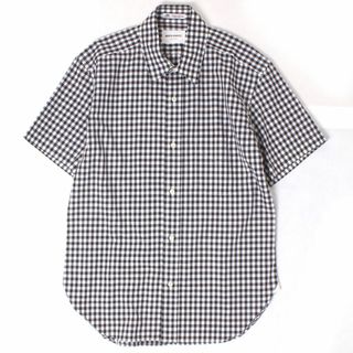 マーカウェア(MARKAWEAR)のMARKAWARE × Thomas Mason S/S シャツ 黒×白(シャツ)