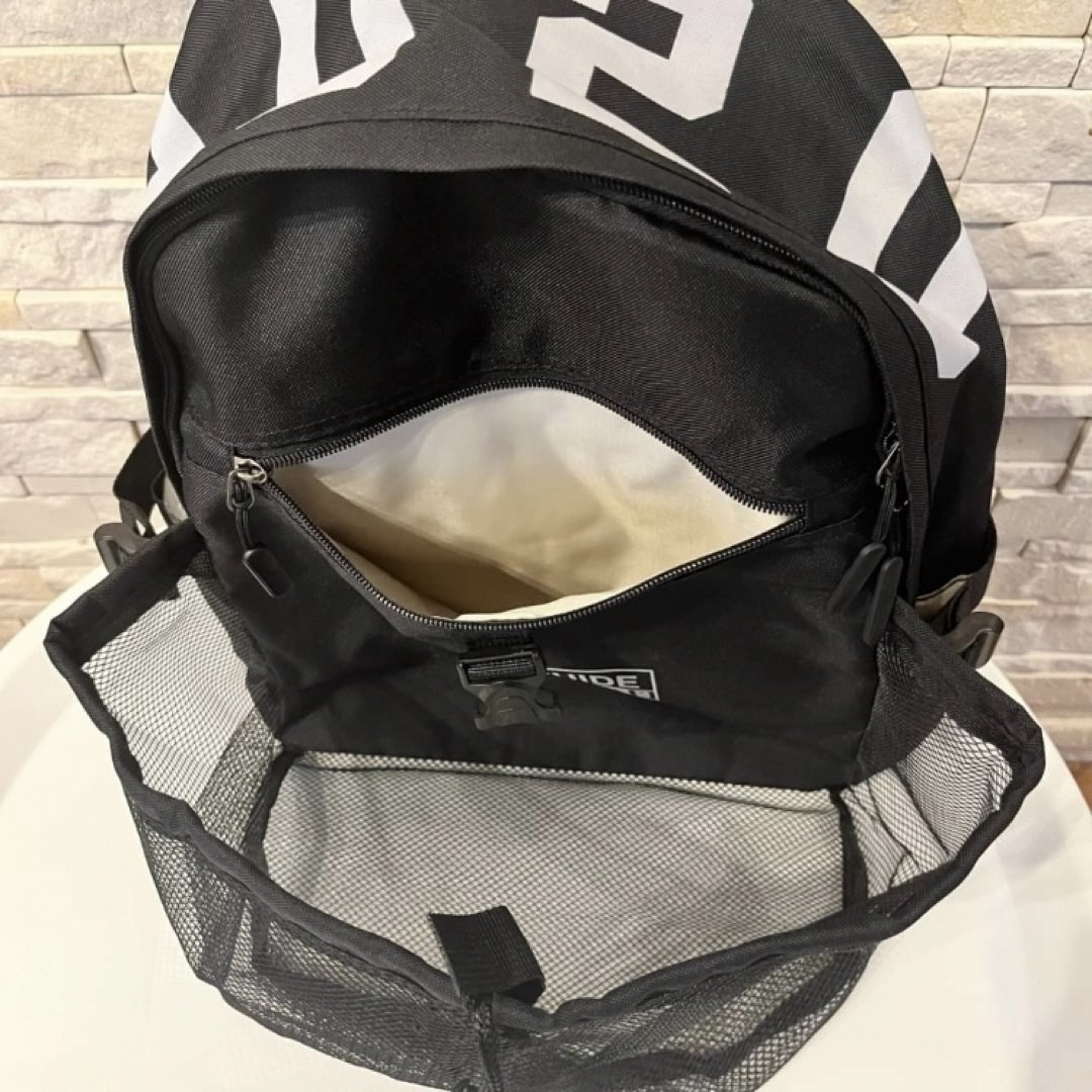 ボールバッグ　ボールリュック　バスケ　サッカー　黒　大容量　ボール収納　部活 レディースのバッグ(リュック/バックパック)の商品写真