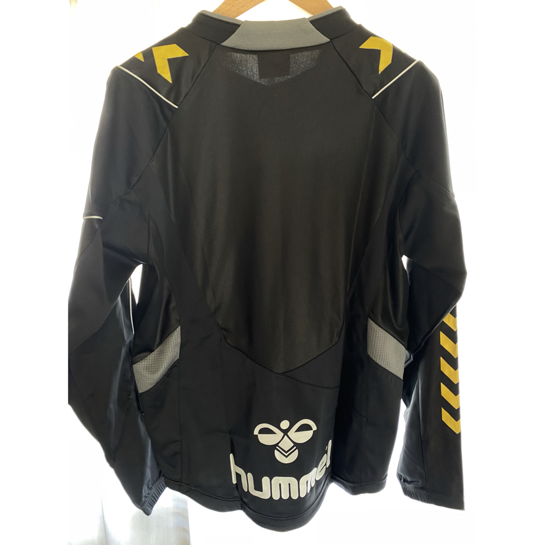 hummel(ヒュンメル)のhummel セットアップ スポーツ/アウトドアのサッカー/フットサル(ウェア)の商品写真