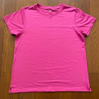 ユニクロ(UNIQLO)のUNIQLOエアリズムTシャツ(Tシャツ(半袖/袖なし))