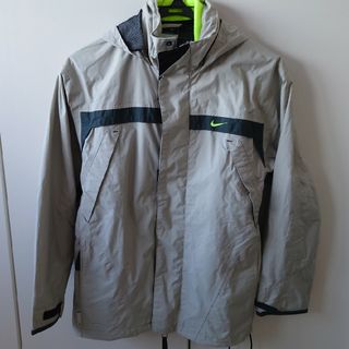 NIKE - NIKE ACG F7 KCK ナイキACG STORM-FITスキーウエア Mの NIKE - NIKE ACG F7 KCK ナイキACG STORM-FITスキーウエア Mの