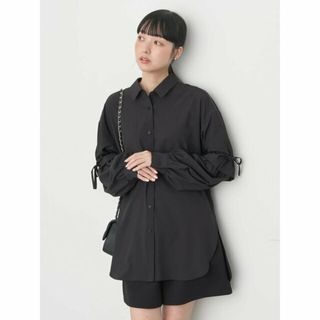 アースミュージックアンドエコロジー(earth music & ecology)の【ブラック】ギャザースリーブシャツ レディース/長袖/春/24SS(シャツ/ブラウス(長袖/七分))